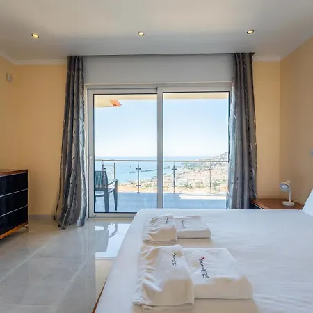 Flh House With Sea View 푼샬
