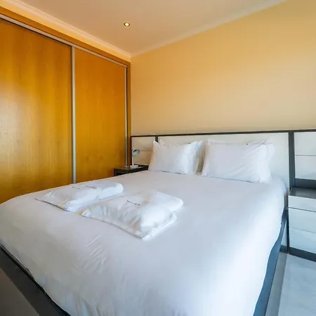 Flh House With Sea View 度假居