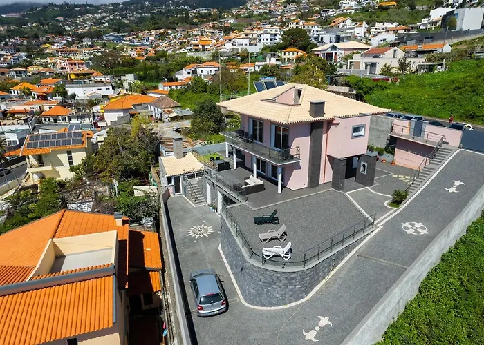 Flh House With Sea View בית נופש פונשל