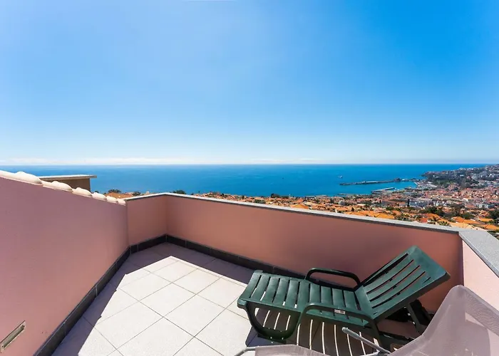 Flh House With Sea View פונשל