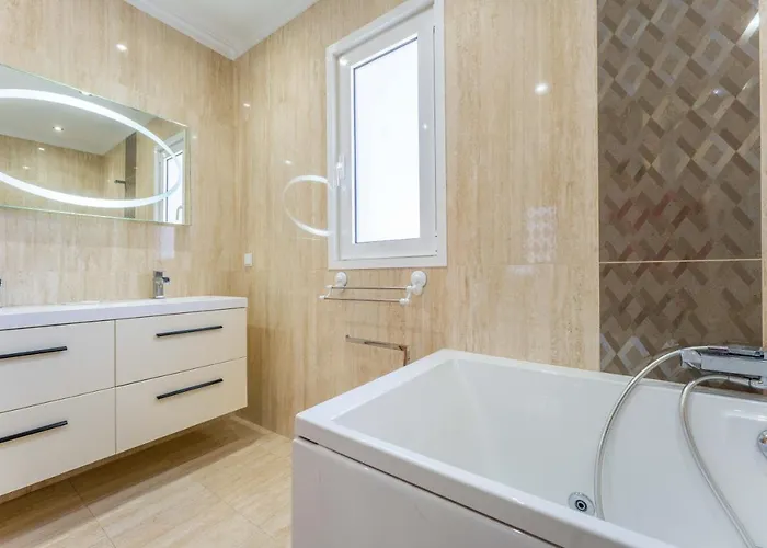 Flh House With Sea View