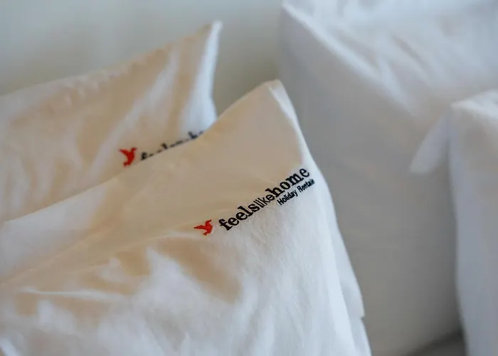 Flh House With Sea View בית נופש