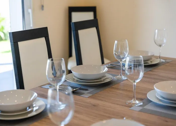 Flh House With Sea View