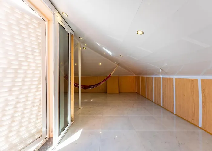 Flh House With Sea View בית נופש