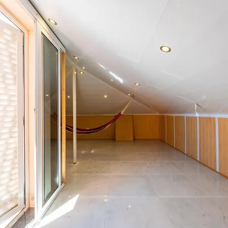 Flh House With Sea View Vakantiehuis